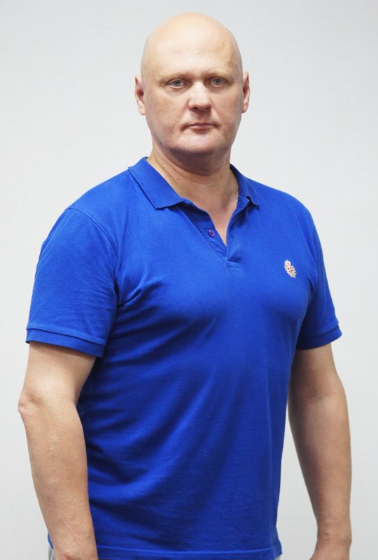 Аркадий Новиков – массажист фитнес-центра КУБ